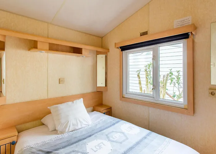 Mobile In Near Miramar Beach, Cleaning Included * La Londe-les-Maures